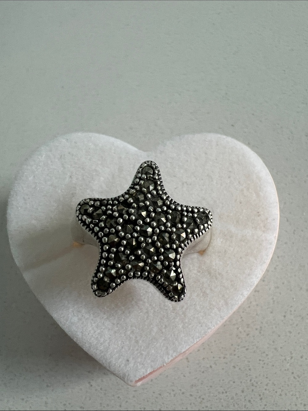 Star Shaped Marcasite Cocktail Ring - Silver Tone